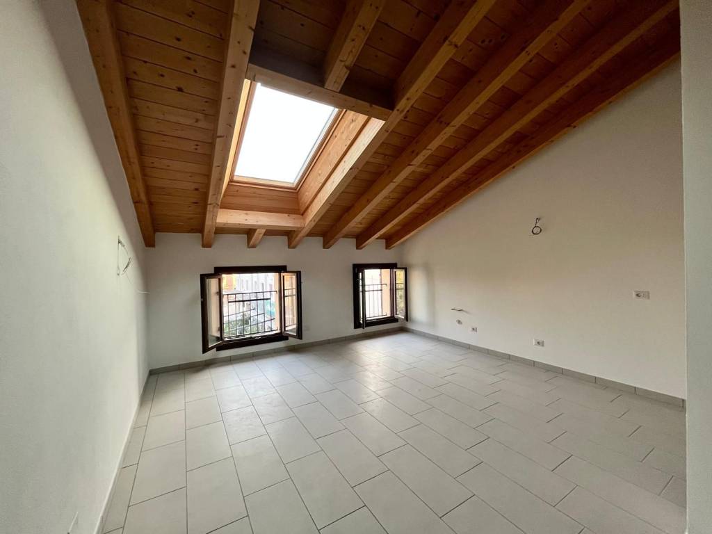 Appartamento a Moglia in Via Giuseppe Garibaldi, 48 - Foto 2