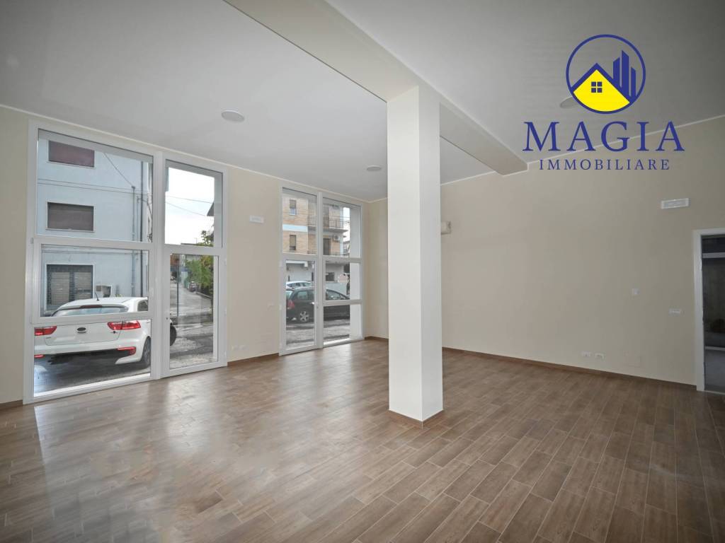 Immobile a Castel di lama in Via Alcide De Gasperi, 6 - Foto 3