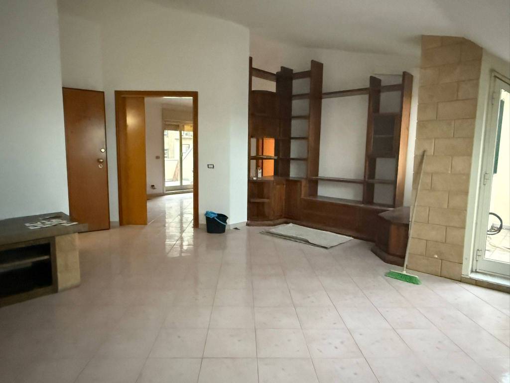 Attico / mansarda a Caltanissetta in Via Ferdinando I, 95 - Foto 4