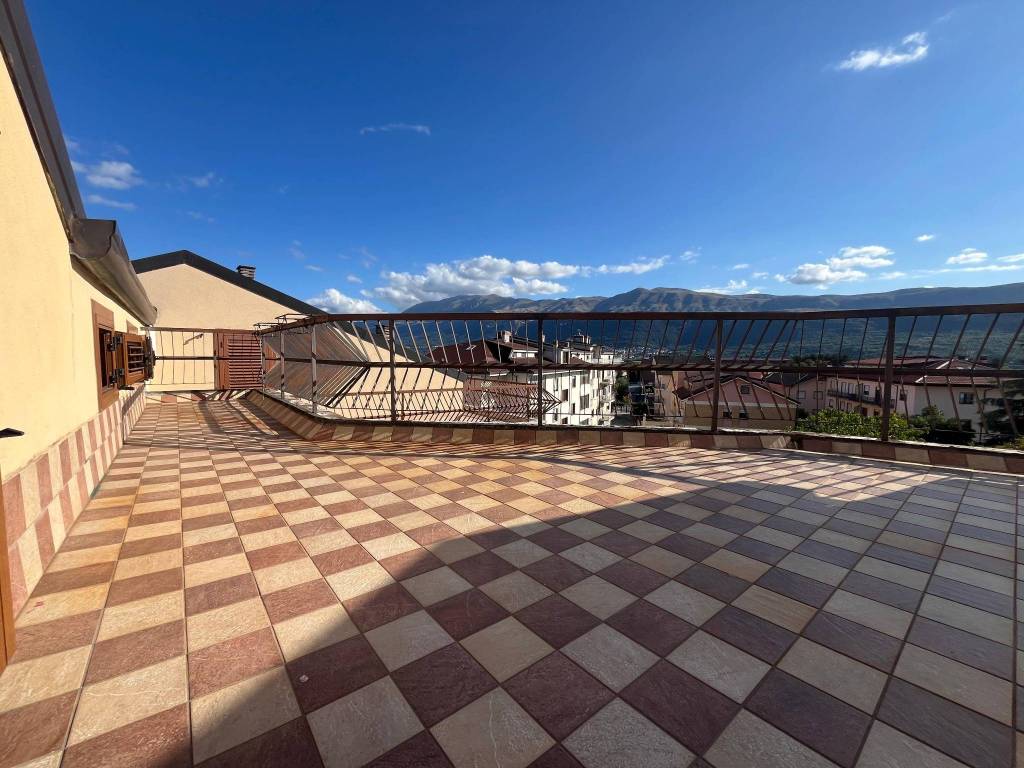 Attico / mansarda a L'aquila in Via Montorio al Vomano, 8 - Foto 5