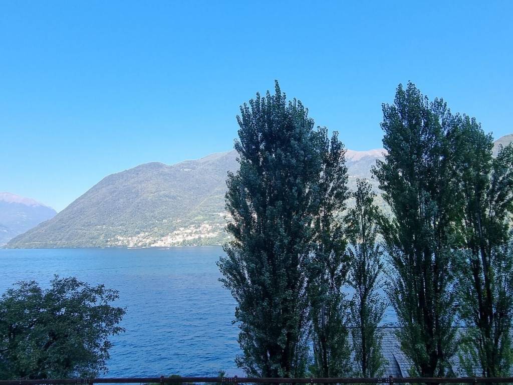 Appartamento a Brienno in Via Regina Nuova - Foto 2