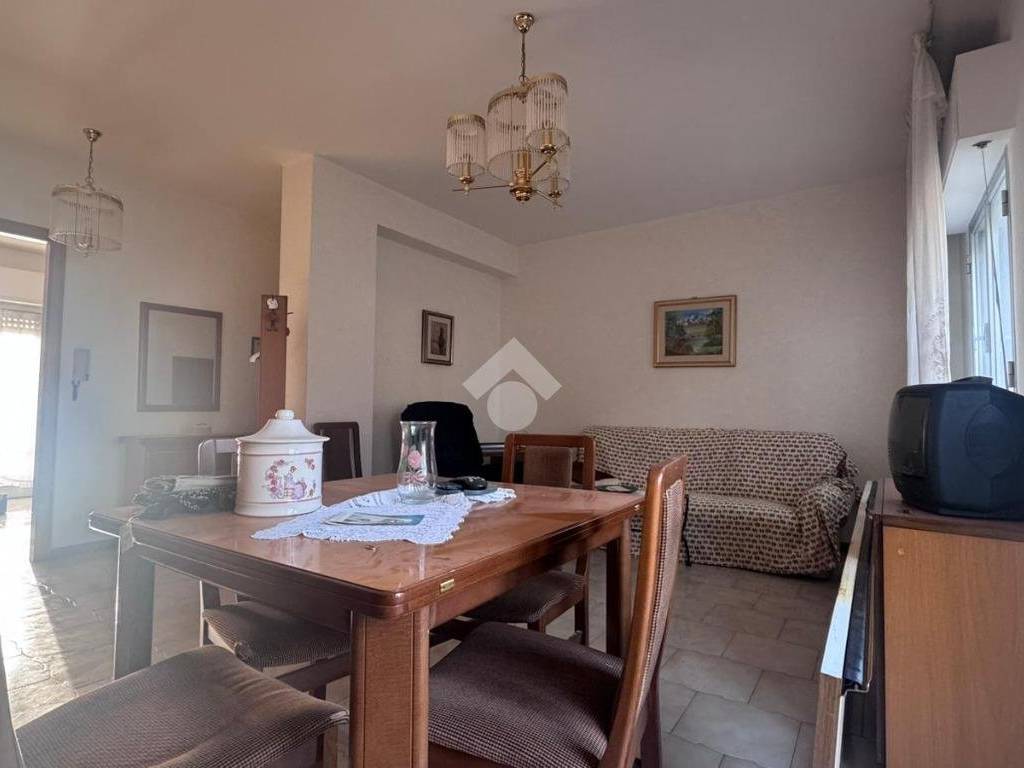 Appartamento a Ragusa in Via Guglielmo Nicastro, 24 - Foto 2