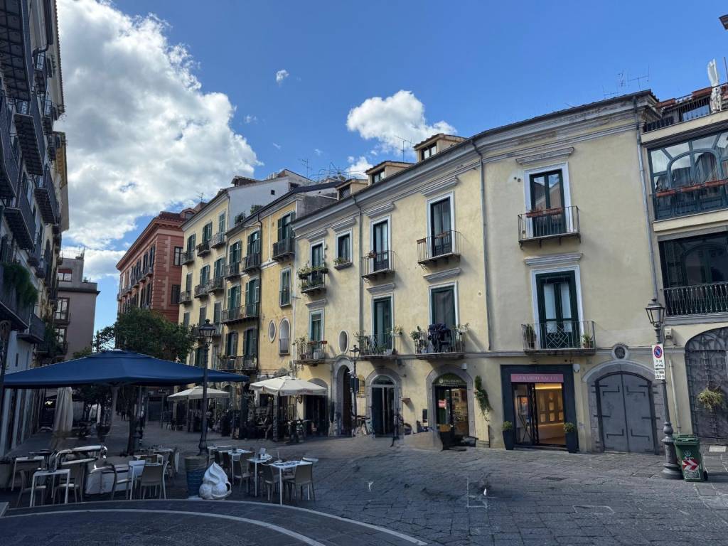 Appartamento a Salerno in Via Porta Elina, 2 - Foto 2