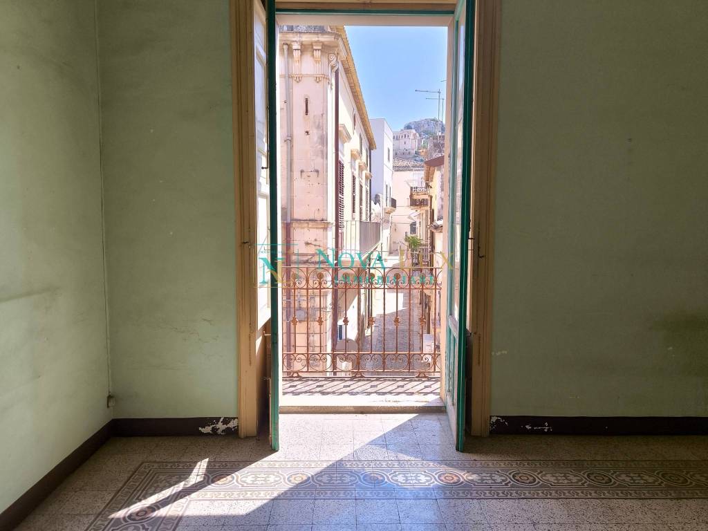 Palazzo / stabile a Scicli in Via Isonzo, 8 - Foto 5