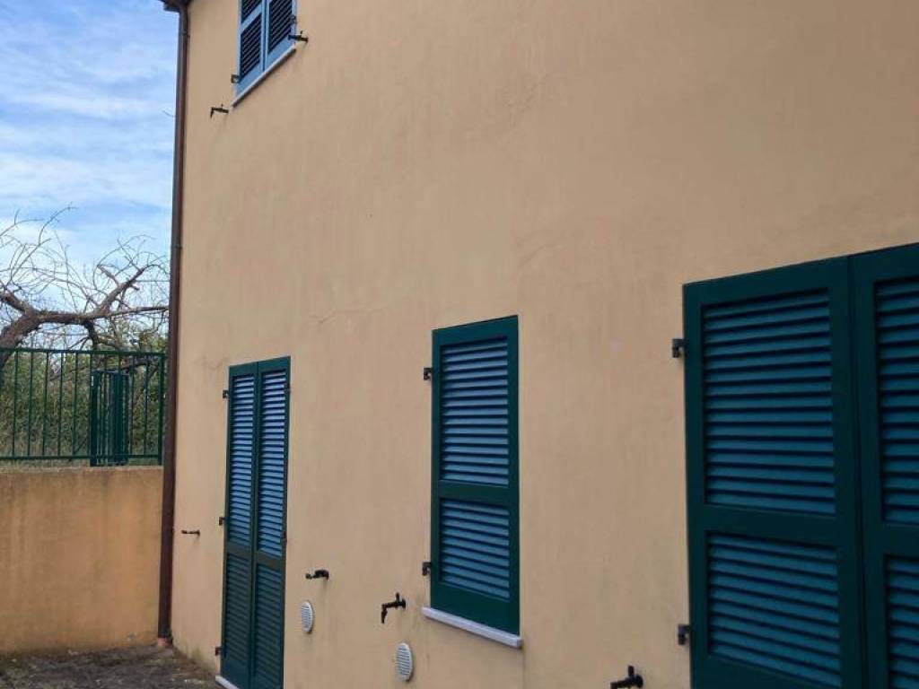 Appartamento a Pesaro in Strada Madonna del Monte - Foto 2