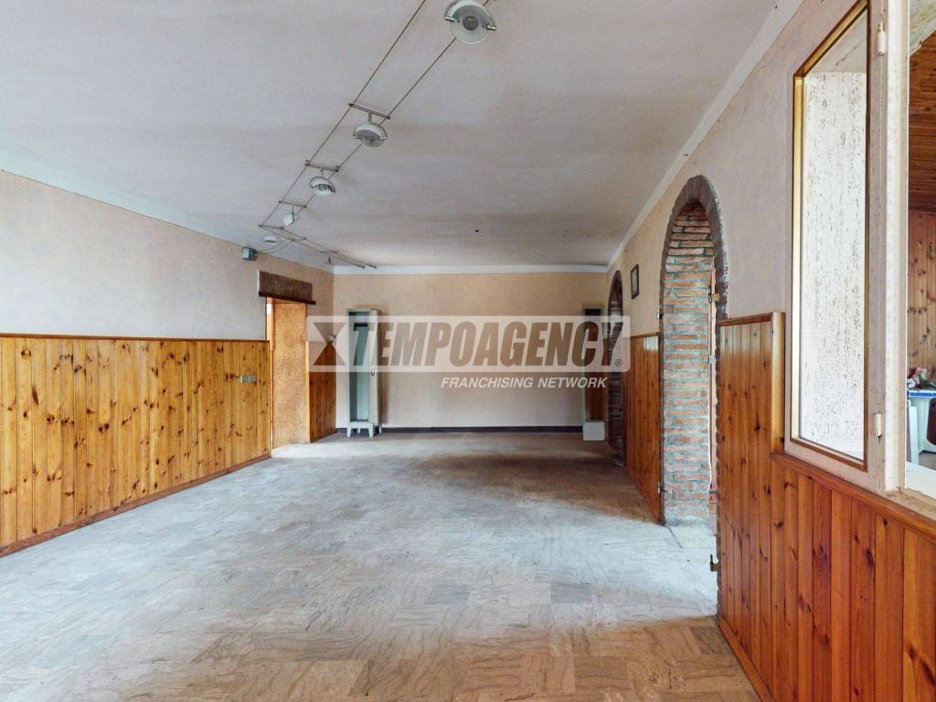 Palazzo / stabile a Serramazzoni in Via P. Giardini Nord 9641 - Foto 4