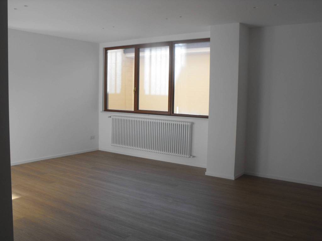 Appartamento a Matera in Via Luigi Einaudi, 7 - Foto 3
