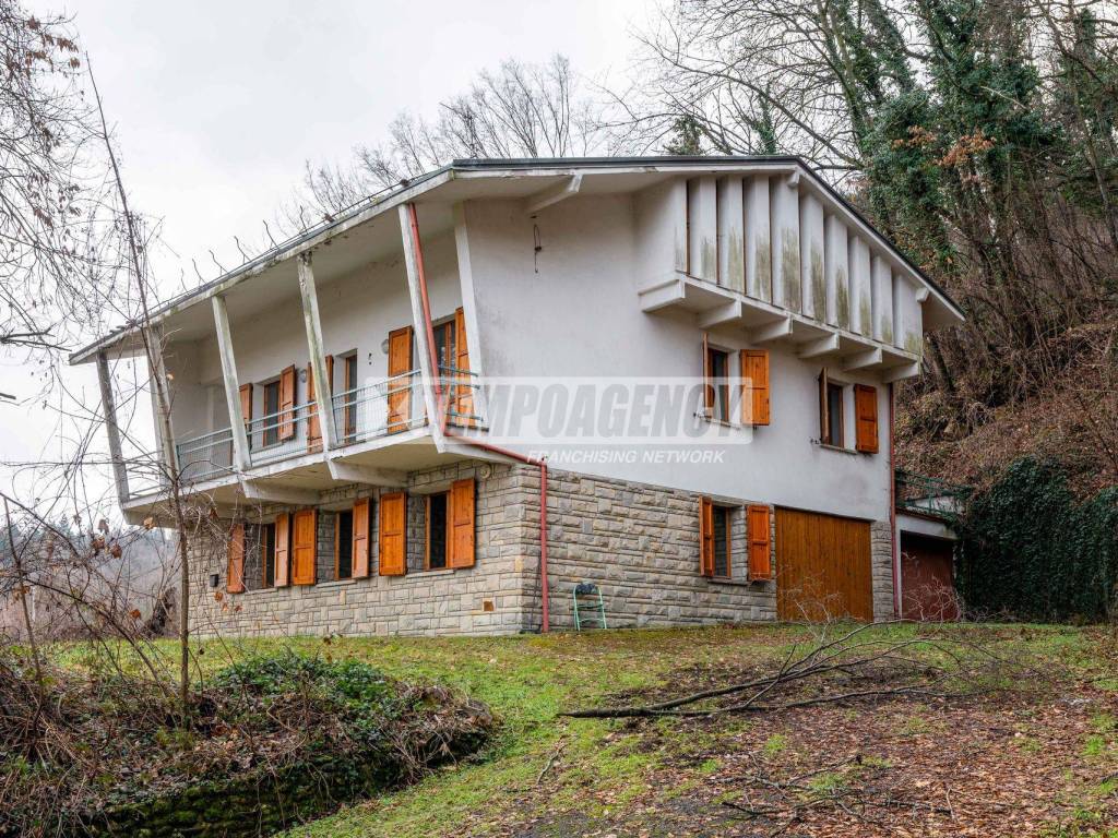 Casa indipendente a Serramazzoni in Via Casa Fenocchi, 750 - Foto 3