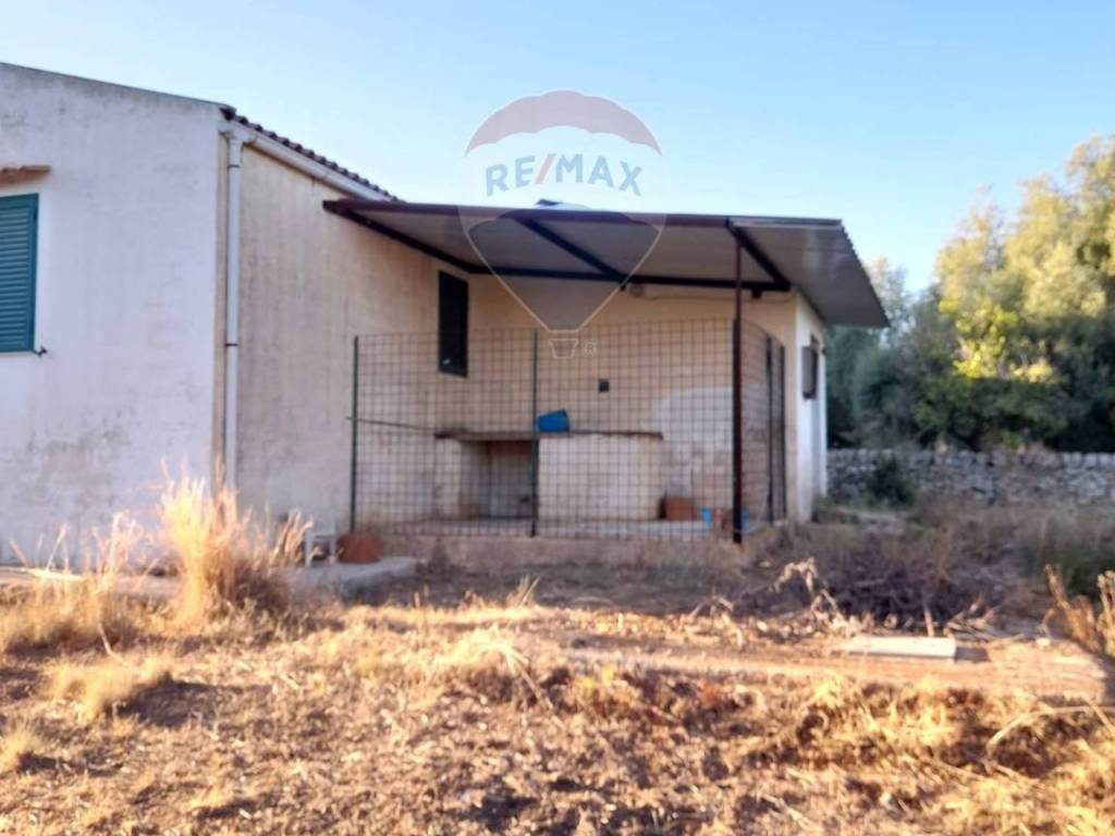Villa a Canicattini bagni in Contrada Scala Bagni - Foto 3