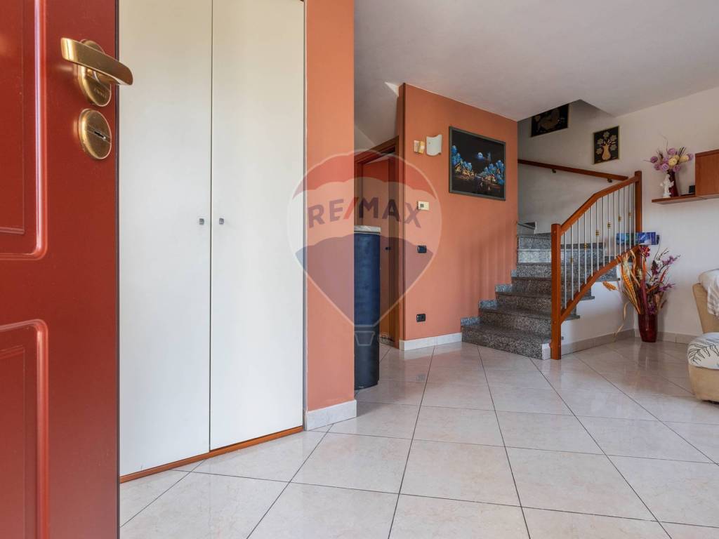 Villa a Sumirago in Via Milano - Foto 5