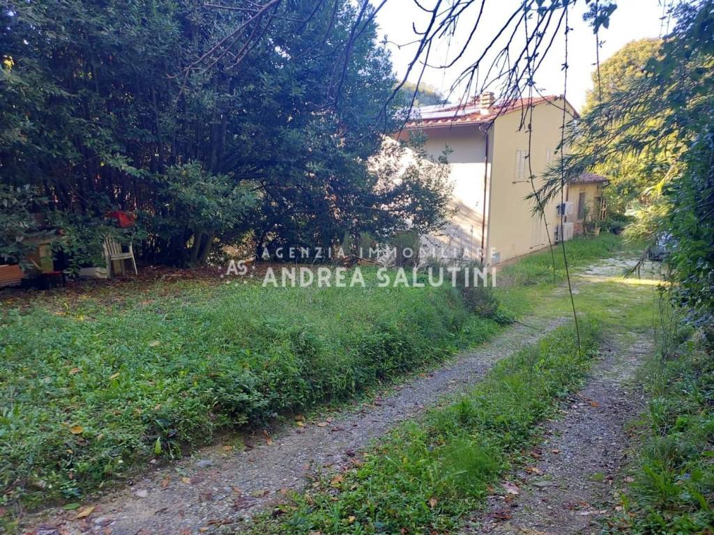 Casa indipendente a Pontedera in Via dei Logacci, , 56 - Foto 2