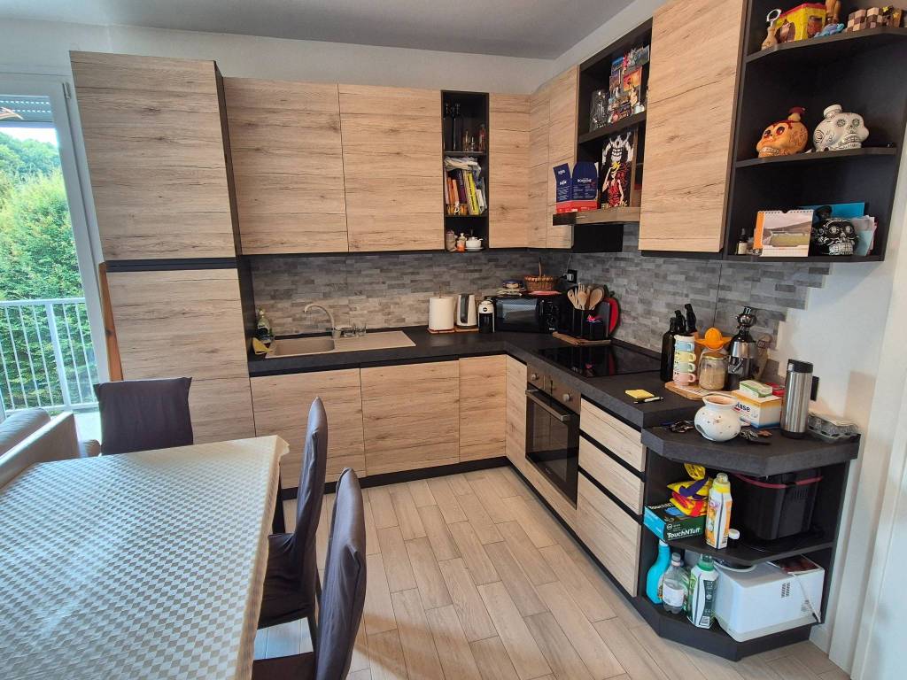 Appartamento a Como in Via Ennodio - Foto 4