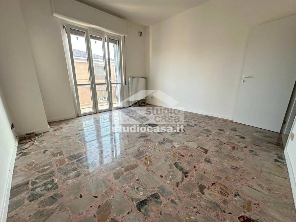 Appartamento a Crema in Via Cadorna - Foto 2
