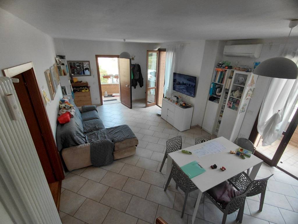Appartamento a Pesaro in strada Santa Maria dell'Arzilla, 10 - Foto 3