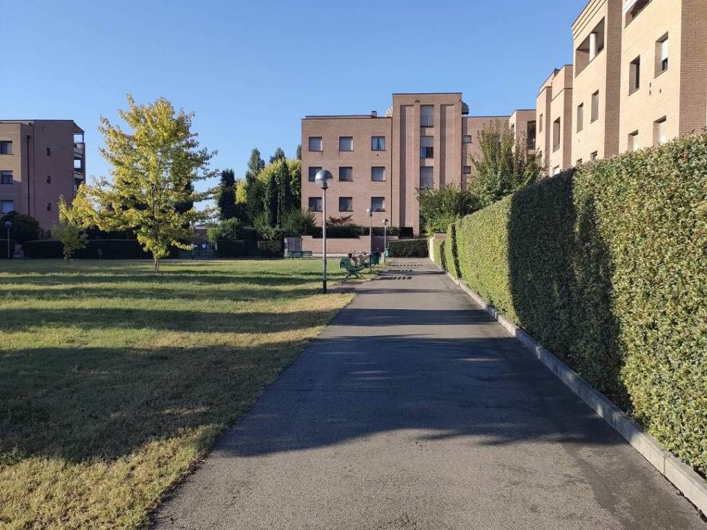 Appartamento a Parma in VIA SARAGAT, 5 - Foto 2