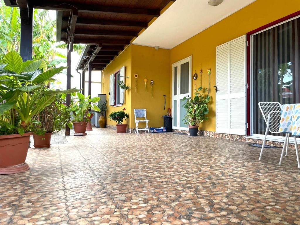 Villa a Borgia in Via Fausto Gullo - Foto 2