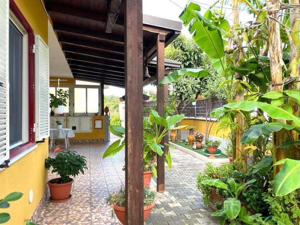 Villa a Borgia in Via Fausto Gullo - Foto 5