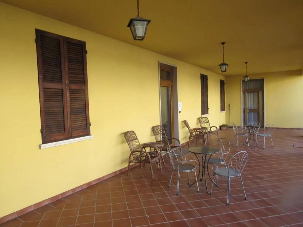 Palazzo / stabile a Acqui terme in Viale Einaudi, 19 - Foto 5