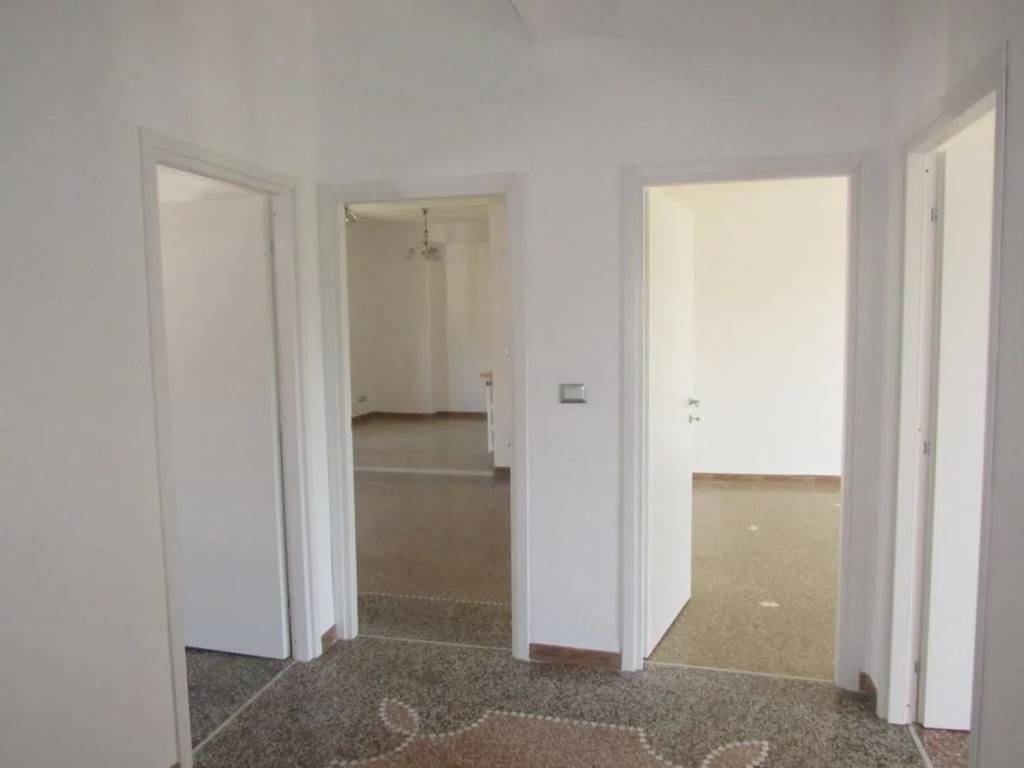 Appartamento a Acqui terme in Via Benedetto Croce, 44 - Foto 3