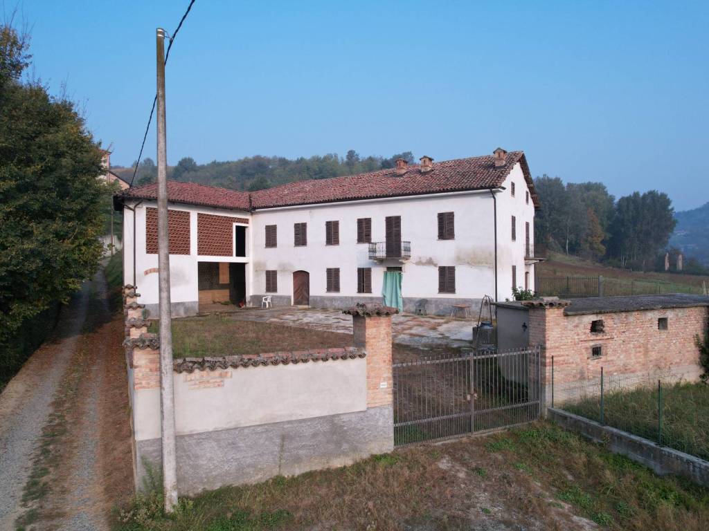 Rustico / casale a Mombercelli in Corso Asti - Foto 2