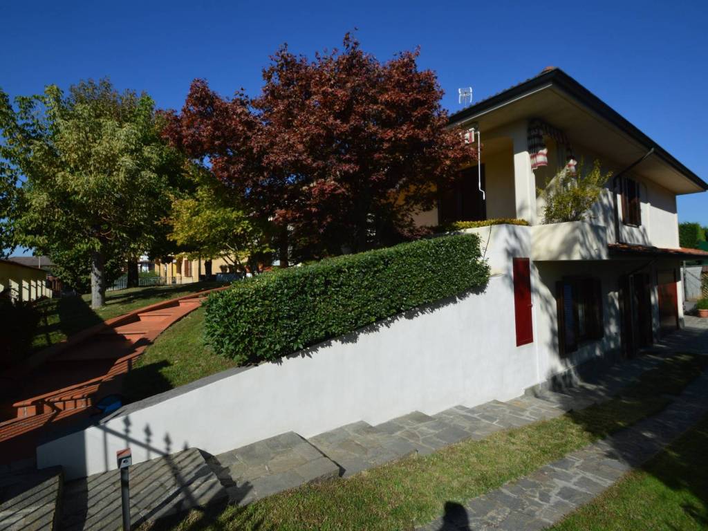 Villa a Sommo in Via Libertà, 3 - Foto 4