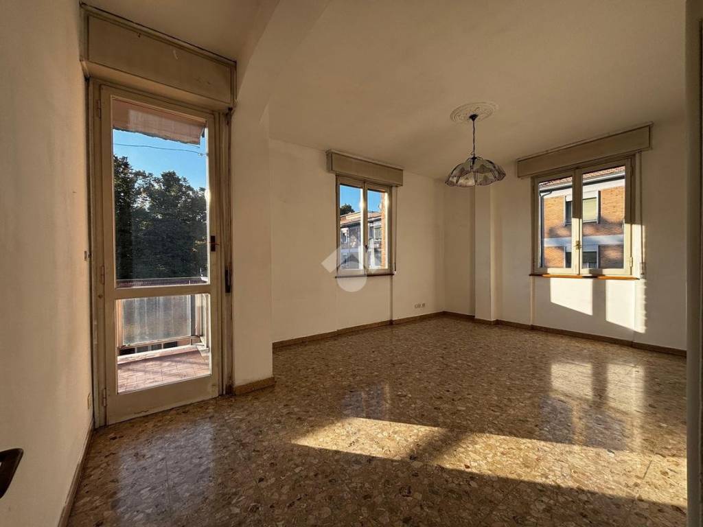 Appartamento a Reggio emilia in Via Antonio Urceo Codro, 8 - Foto 3