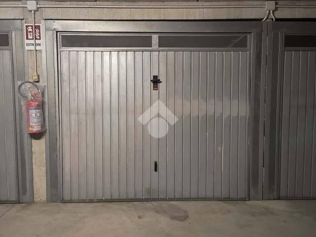 Box / garage a Ferrara in Via Roveroni, 3 - Foto 4