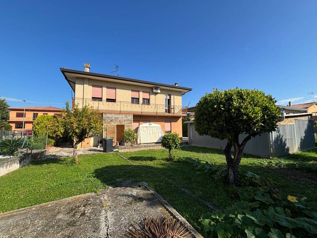 Casa indipendente a Pernumia in Via Savellon, 33 - Foto 5