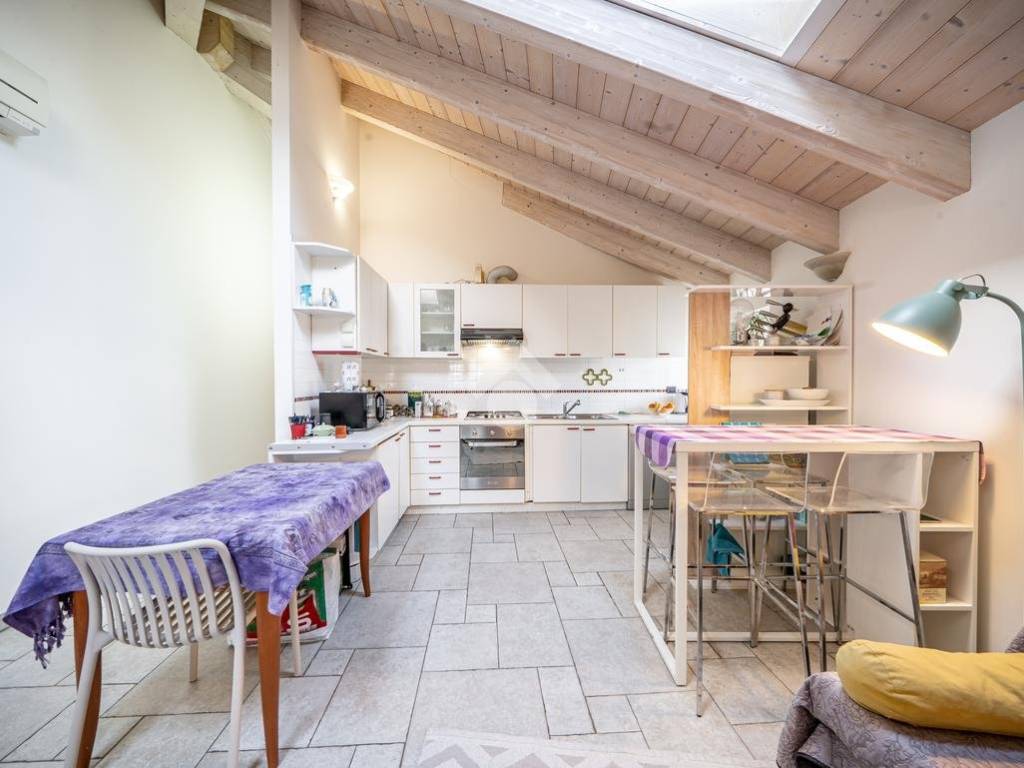 Appartamento a Trento in Via Gocciadoro, 44 - Foto 2