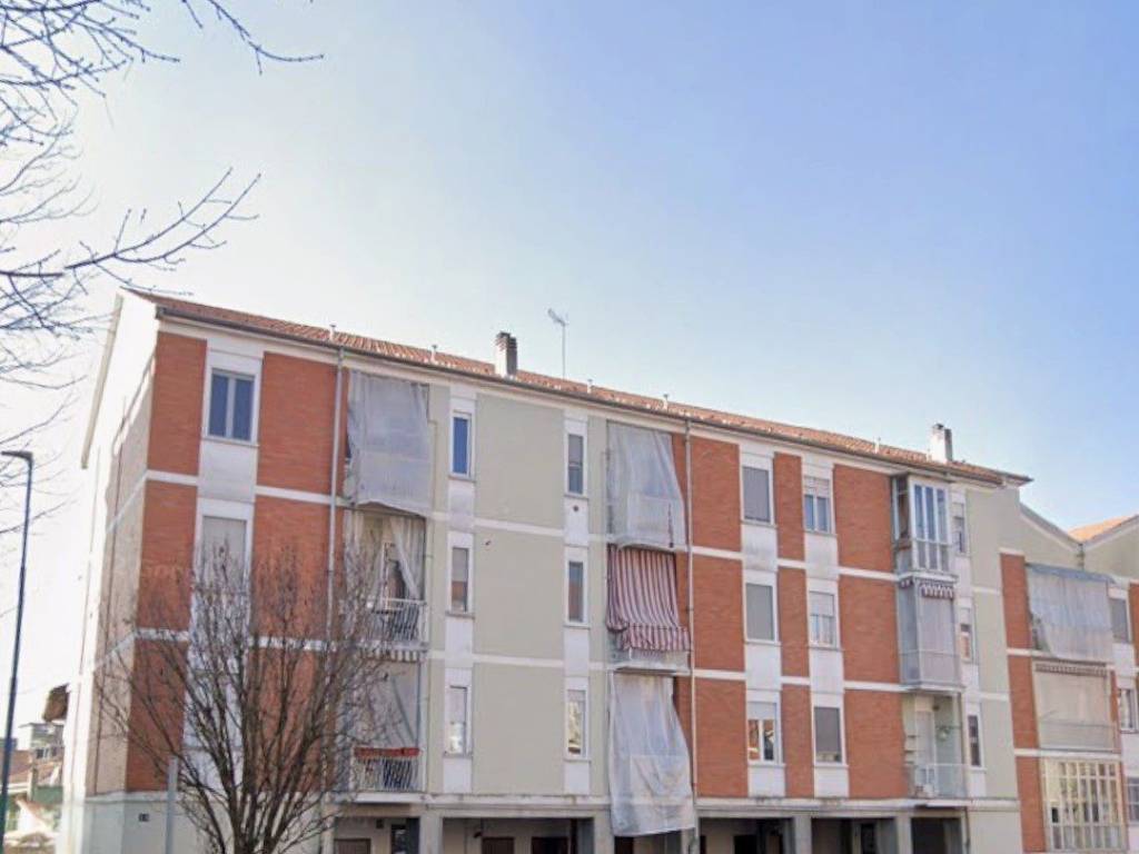 Appartamento a Asti in Via Giovan Battista Pergolesi, 10 - Foto 2