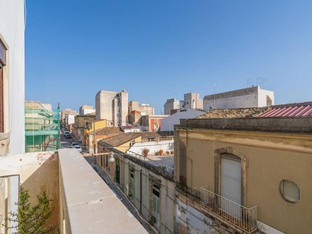 Appartamento a Siracusa in Via Pasubio - Foto 2
