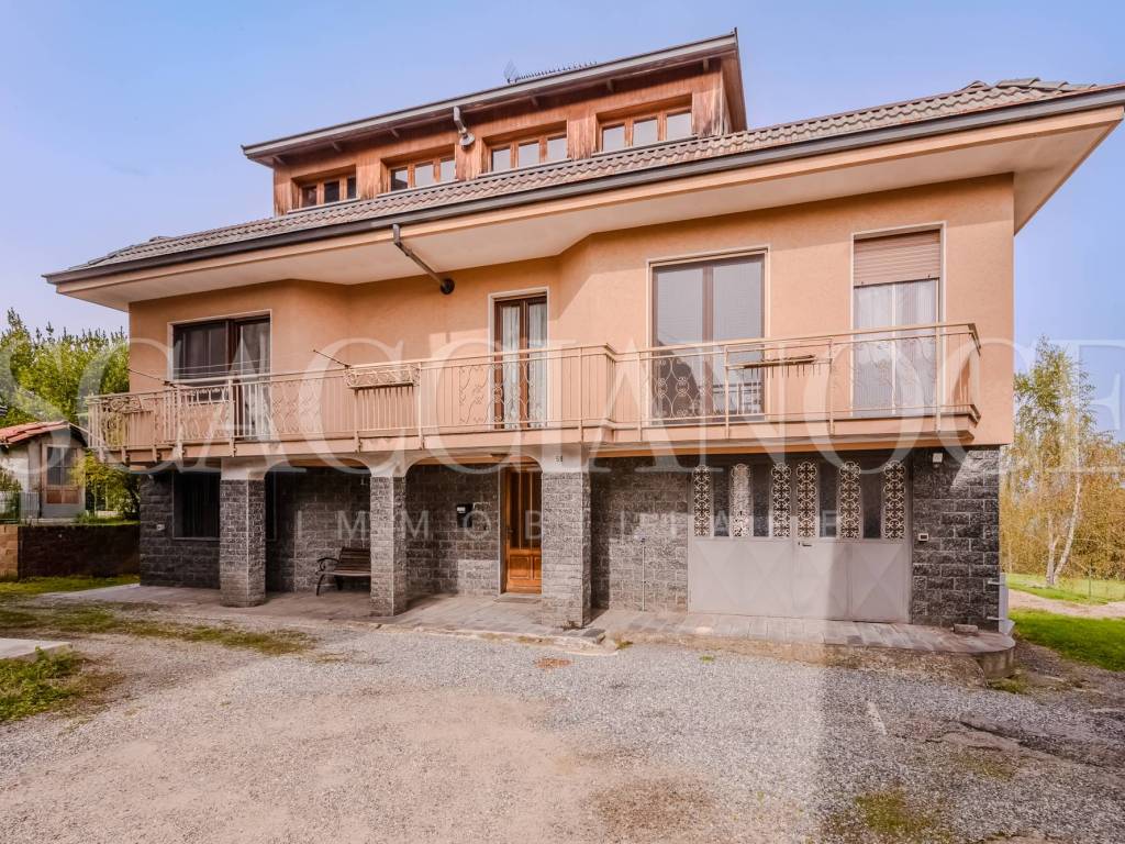 Villa a Zubiena in Via Giacomo Matteotti, 58 - Foto 2