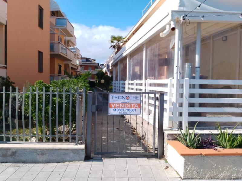 Appartamento a Martinsicuro in Lungomare Europa, 118 - Foto 2