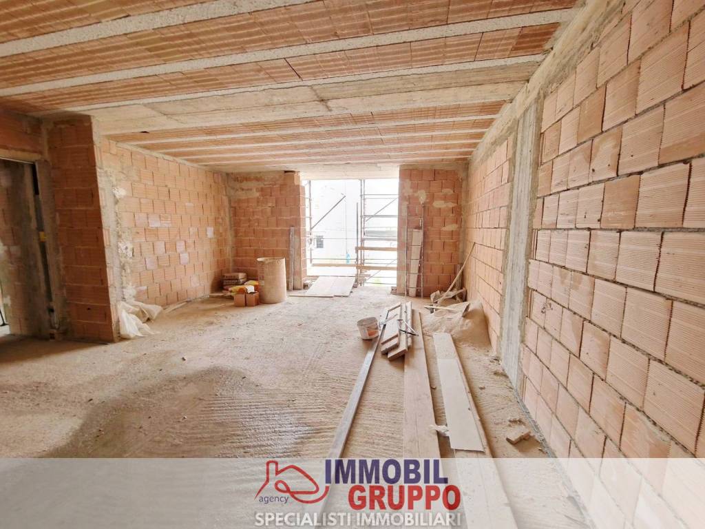 Appartamento a Andria in Via Laghi di Monticchio - Foto 2