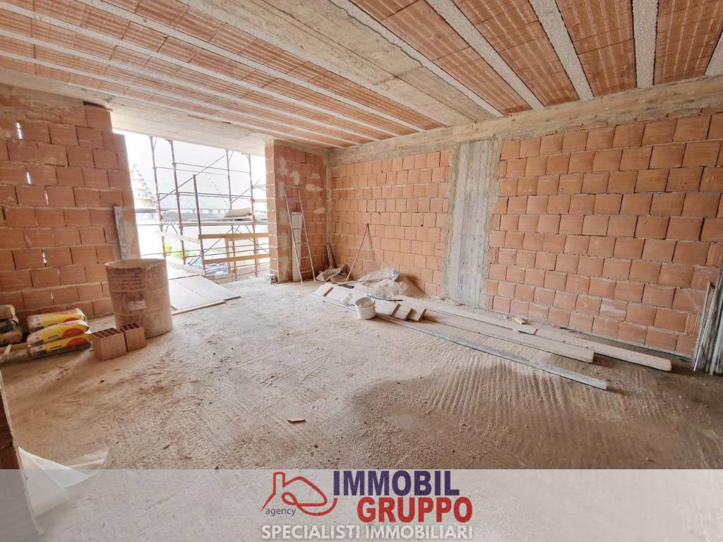 Appartamento a Andria in Via Laghi di Monticchio - Foto 4