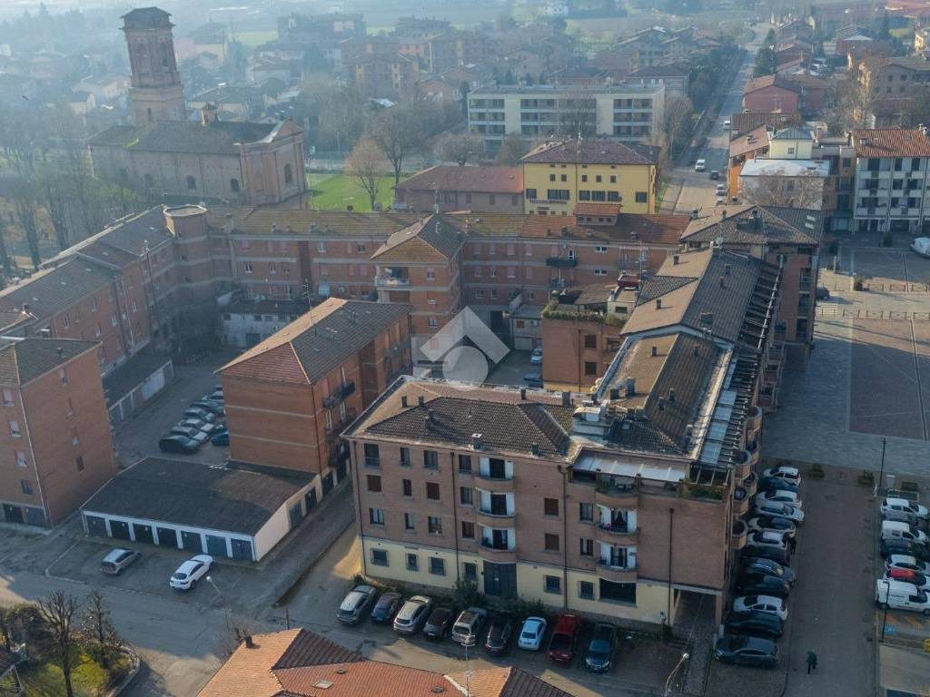 Appartamento a Cadelbosco di sopra in Piazza XXV Aprile, 6 - Foto 3