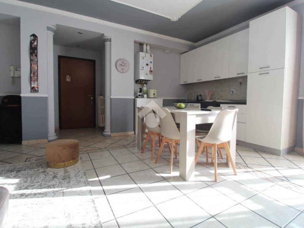 Appartamento a Cadelbosco di sopra in Piazza XXV Aprile, 6 - Foto 5