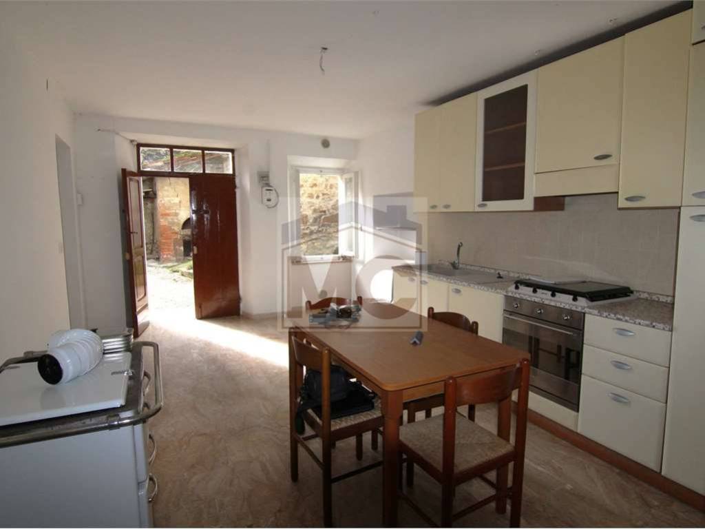 Appartamento a Viano in strada provinciale , 89 - Foto 3