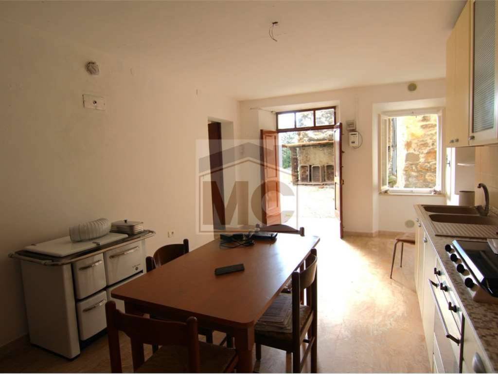 Appartamento a Viano in strada provinciale , 89 - Foto 5