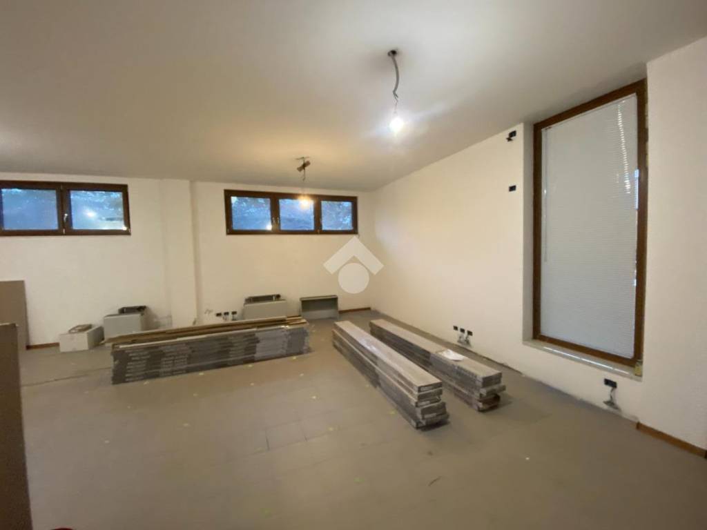 Immobile a Bassano del grappa in Largo Giorgio Perlasca, 789 - Foto 5