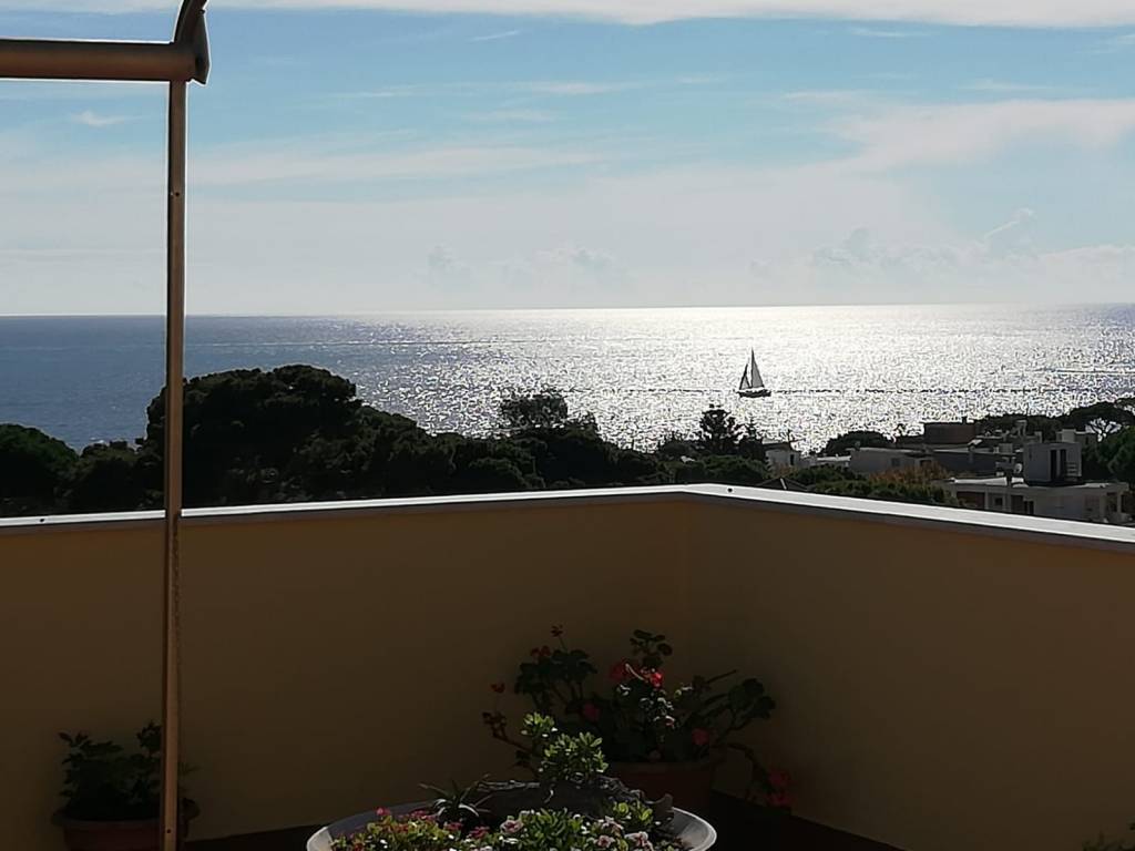 Attico / mansarda a Santa marinella in Via Punico - Foto 2