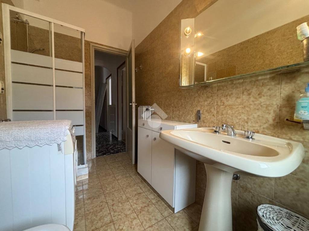 Appartamento a Rapallo in Via Costaguta - Foto 2