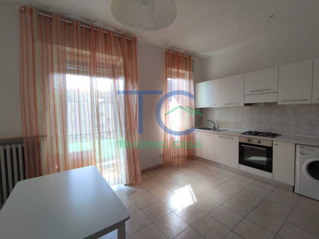 Appartamento a Piacenza in Via Rossi Antondomenico - Foto 2