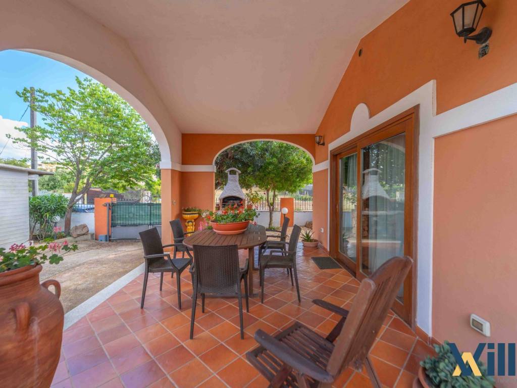 Villa a Loiri porto san paolo in Via Camillo Benso di Cavour, 5 - Foto 3
