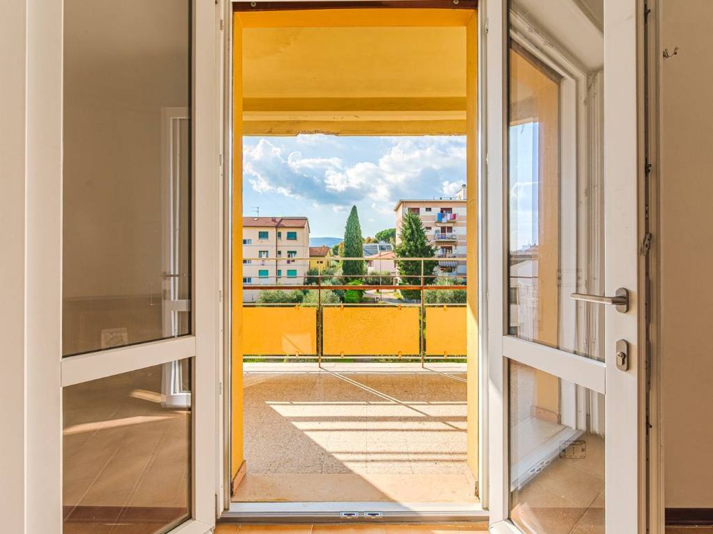 Appartamento a Pistoia in Via Vecchio Oliveto - Foto 4