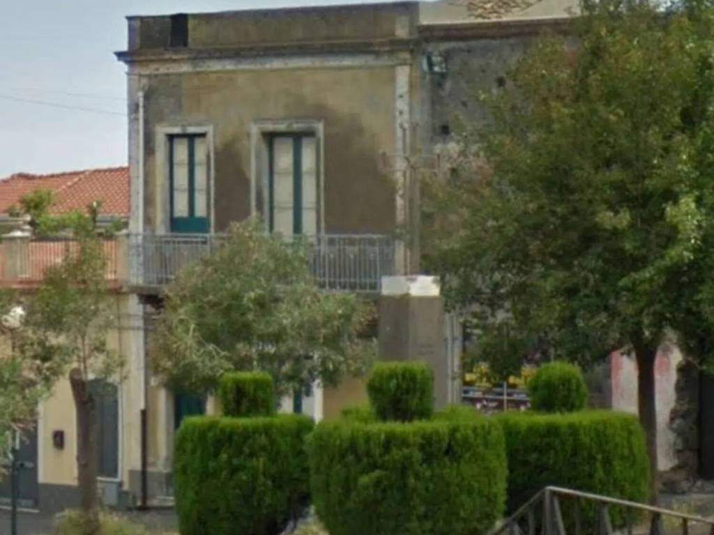 Palazzo / stabile a Giarre in Via Trento S.N.C. - Foto 2