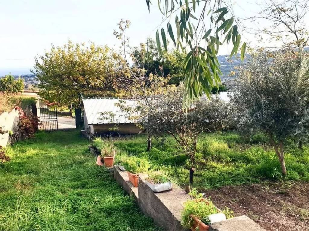 Rustico / casale a Giarre - Foto 3