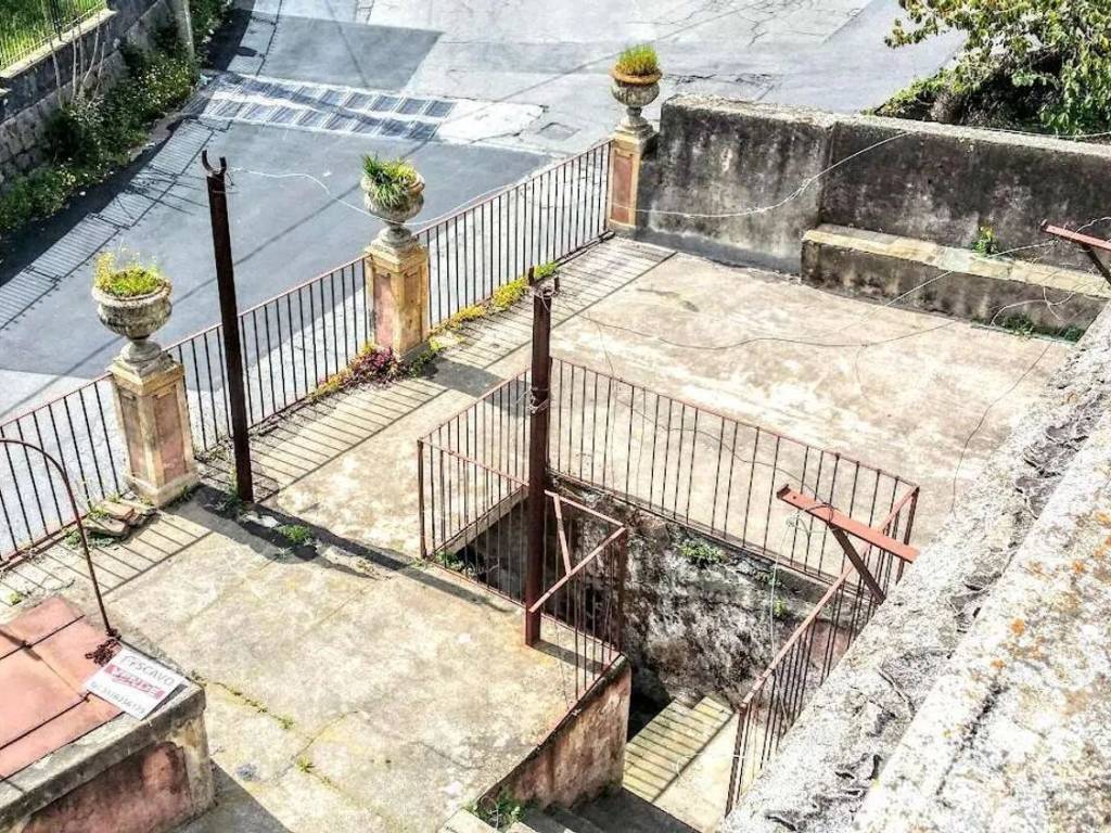 Rustico / casale a Giarre in Via Delle Rose, 105 - Foto 2
