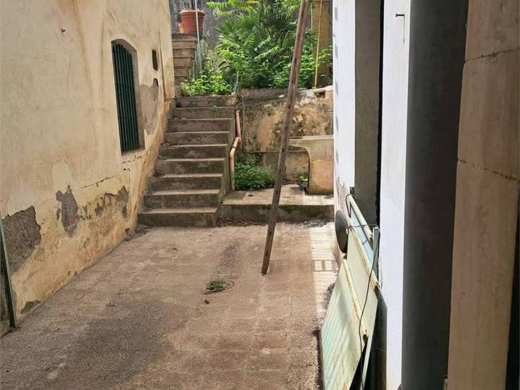 Villa a Giarre in Via Antonio Paternò Di San Giuliano No Number - Foto 2