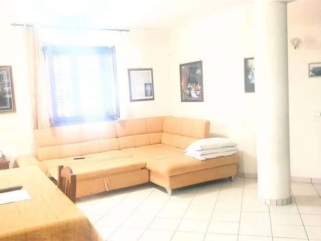Villa a Giarre in Via Mongibello, 9 - Foto 5